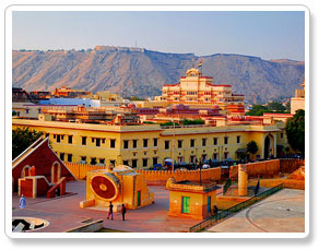 jantar mantar sights in jaipur